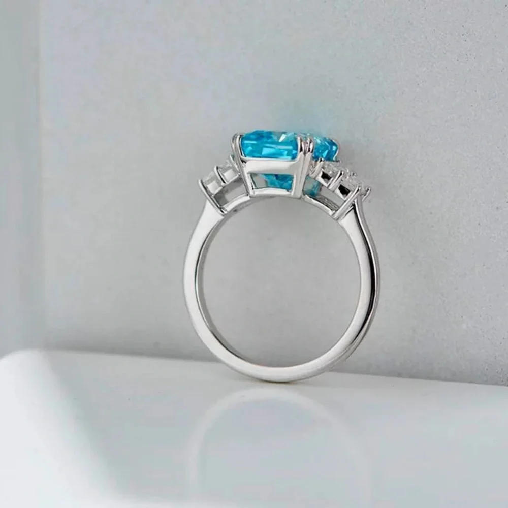 2ct Radiant Aquamarine Ring - Picture 10 of 15
